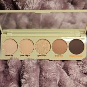 Coastal Vibes Eyeshadow Palette by Unknown Brand